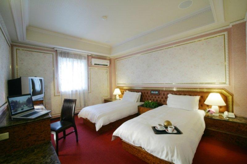 Baron'S Hot Spring Hotel Цзяосі Екстер'єр фото